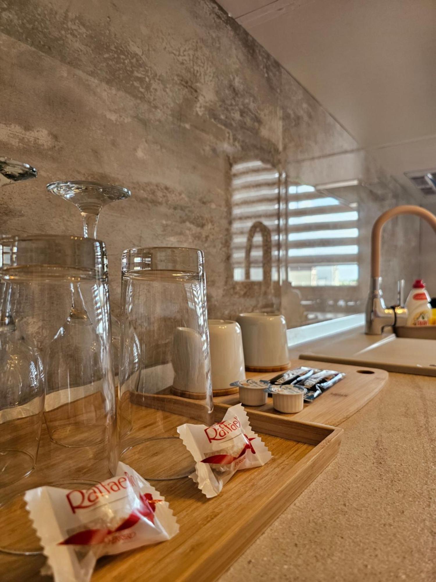 Bucharest Apartment - Private Parking Экстерьер фото